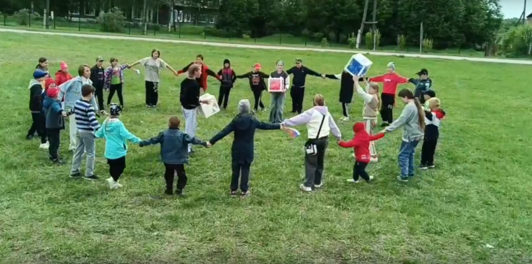 Акция "Хоровод дружбы".